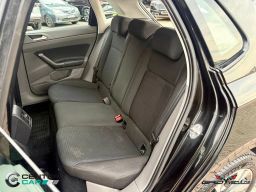 https://img.olx.com.br/thumbs256x256/13/136686803205799.jpg
