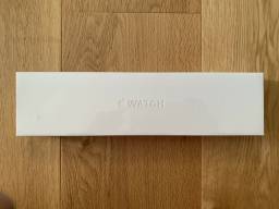 Título do anúncio: Apple Watch Series 6 40MM gps novo
