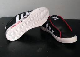 Título do anúncio: Sapatenis Adidas