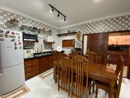 https://img.olx.com.br/thumbs256x256/13/137501751746265.jpg
