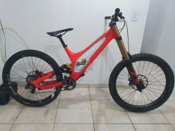 https://img.olx.com.br/thumbs256x256/13/137503148627839.jpg