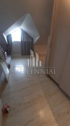 https://img.olx.com.br/thumbs256x256/13/137527638864801.jpg