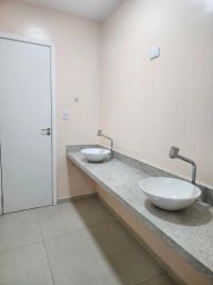 https://img.olx.com.br/thumbs256x256/13/137530521468462.jpg