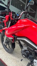 https://img.olx.com.br/thumbs256x256/13/137548763339443.jpg