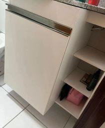 https://img.olx.com.br/thumbs256x256/13/137560763816809.jpg