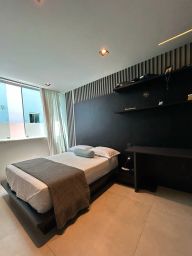 https://img.olx.com.br/thumbs256x256/13/137596400712520.jpg