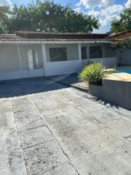 https://img.olx.com.br/thumbs256x256/13/137597880890921.jpg