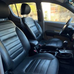 https://img.olx.com.br/thumbs256x256/13/137616455952237.jpg