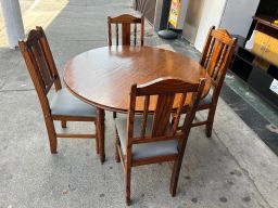 https://img.olx.com.br/thumbs256x256/13/137664438300271.jpg