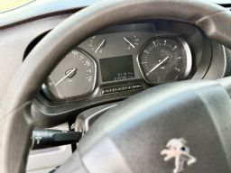 https://img.olx.com.br/thumbs256x256/13/137695768581595.jpg