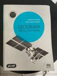 Título do anúncio: Livro geografia geral e do Brasil 