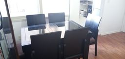 Título do anúncio: Mesa preta madeira extensivel e 6 cadeiras
