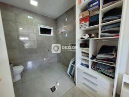 https://img.olx.com.br/thumbs256x256/13/138501641112512.jpg
