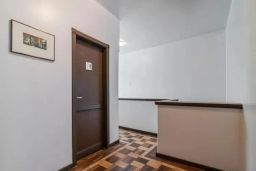 https://img.olx.com.br/thumbs256x256/13/138577882643097.jpg