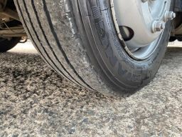 https://img.olx.com.br/thumbs256x256/13/138673424941899.jpg