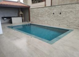 https://img.olx.com.br/thumbs256x256/13/138679663658447.jpg