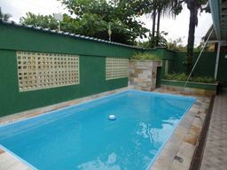 Título do anúncio: Casa para temporada em Ubatuba com piscina e churrasqueira