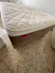 https://img.olx.com.br/thumbs256x256/13/139554392947816.jpg