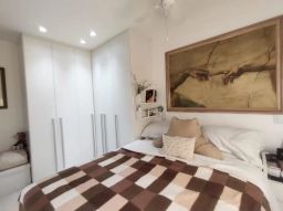 https://img.olx.com.br/thumbs256x256/13/139580401221038.jpg