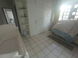 https://img.olx.com.br/thumbs256x256/14/140501741210334.jpg