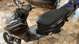 https://img.olx.com.br/thumbs256x256/14/140521632729325.jpg