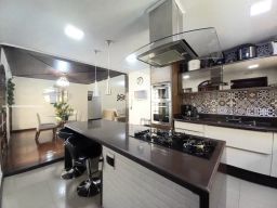 https://img.olx.com.br/thumbs256x256/14/140586855139692.jpg