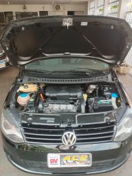 https://img.olx.com.br/thumbs256x256/14/140662694077975.jpg