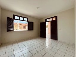 https://img.olx.com.br/thumbs256x256/14/141544642791904.jpg