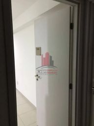 https://img.olx.com.br/thumbs256x256/14/141686678906613.jpg
