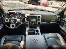 https://img.olx.com.br/thumbs256x256/14/142473110321812.jpg