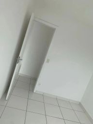 https://img.olx.com.br/thumbs256x256/14/142523637575456.jpg