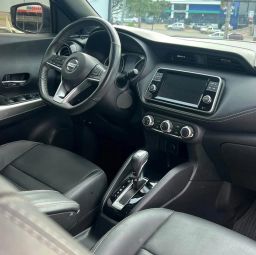https://img.olx.com.br/thumbs256x256/14/142545264089255.jpg