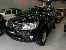 https://img.olx.com.br/thumbs256x256/14/142551403138253.jpg