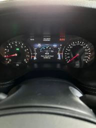 https://img.olx.com.br/thumbs256x256/14/142570385814788.jpg