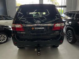 https://img.olx.com.br/thumbs256x256/14/143546641863298.jpg