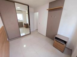https://img.olx.com.br/thumbs256x256/14/143647328925812.jpg