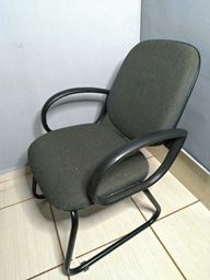 Título do anúncio: Cadeira