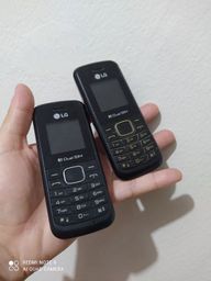 Título do anúncio: Vendo esses dois celulares por 200 