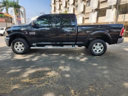 https://img.olx.com.br/thumbs256x256/14/144479236432419.jpg
