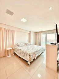https://img.olx.com.br/thumbs256x256/14/144517889611230.jpg