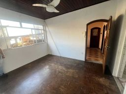 https://img.olx.com.br/thumbs256x256/14/144526521953970.jpg