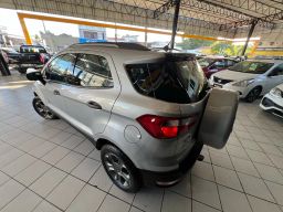 https://img.olx.com.br/thumbs256x256/14/144600698101964.jpg