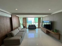 https://img.olx.com.br/thumbs256x256/14/144698677902747.jpg