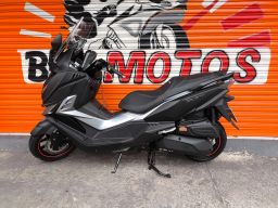 https://img.olx.com.br/thumbs256x256/14/145575271115843.jpg