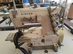 Título do anúncio: Máquina de costura Singer Galoneira