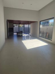 https://img.olx.com.br/thumbs256x256/14/146505169474797.jpg