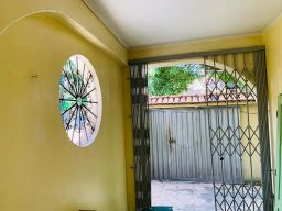 https://img.olx.com.br/thumbs256x256/14/146517287642466.jpg