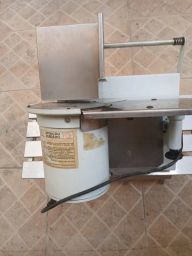 https://img.olx.com.br/thumbs256x256/14/146523758611268.jpg
