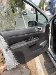 https://img.olx.com.br/thumbs256x256/14/146623911392652.jpg