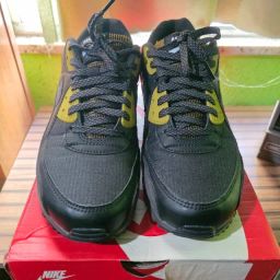 https://img.olx.com.br/thumbs256x256/14/146682059000935.jpg